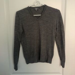 UNIQLO Extra Fine Merino Gray Sweater